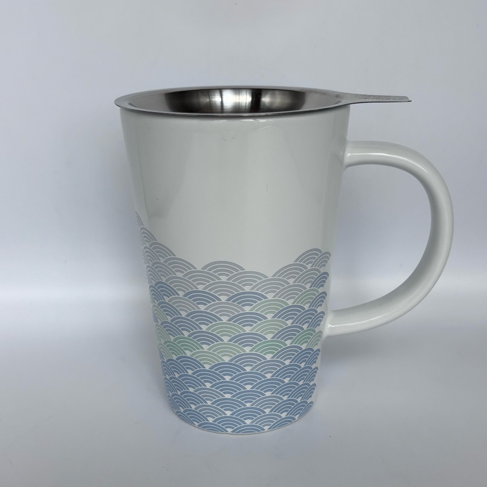 David’s Tea Waves Perfect Mug with Strainer, No Lid, White w/ Blue & Green Tones